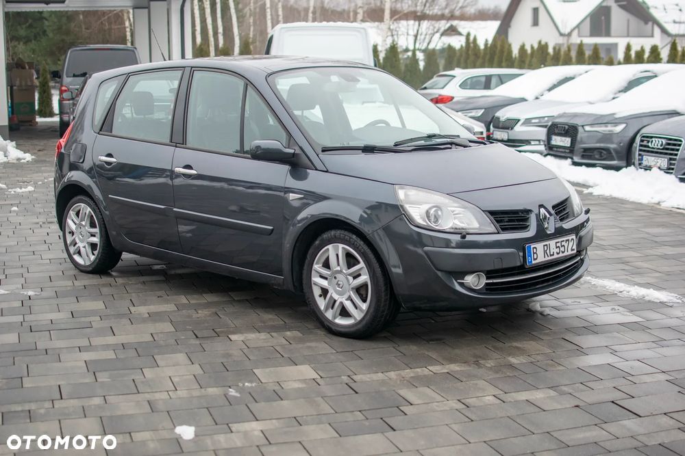 Renault Scenic - 31