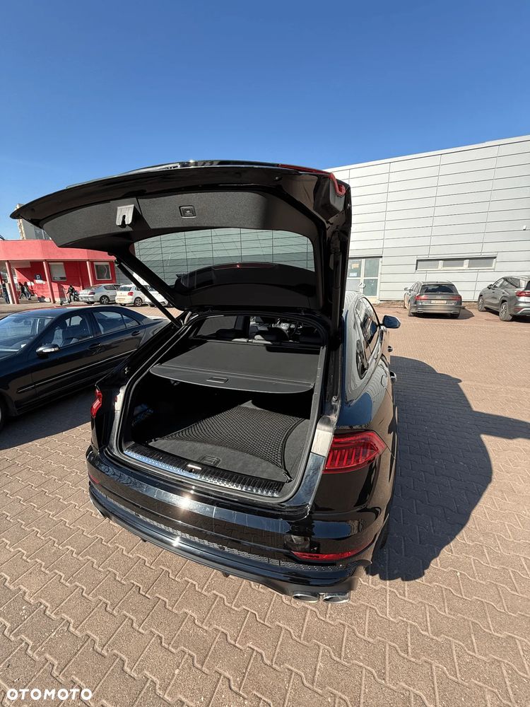 Audi SQ8 - 25