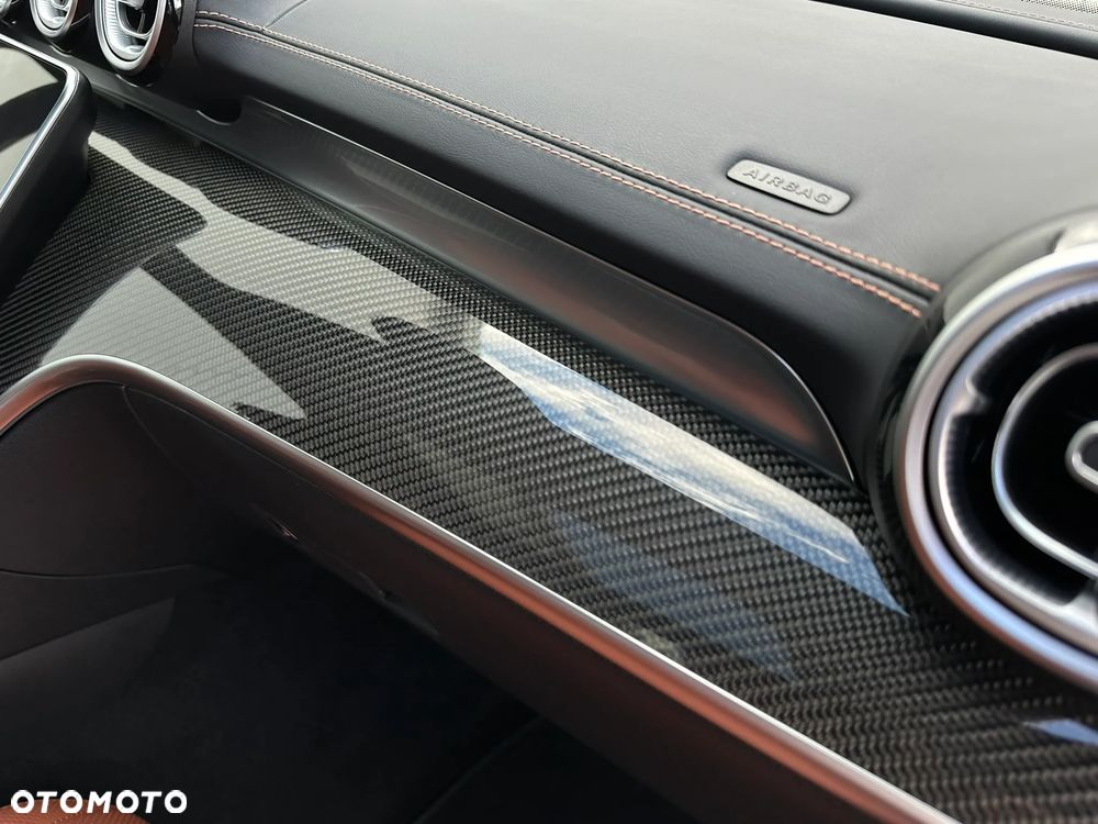 Mercedes-Benz Klasa C AMG 63 S E Performance PHEV 4-Matic - 28