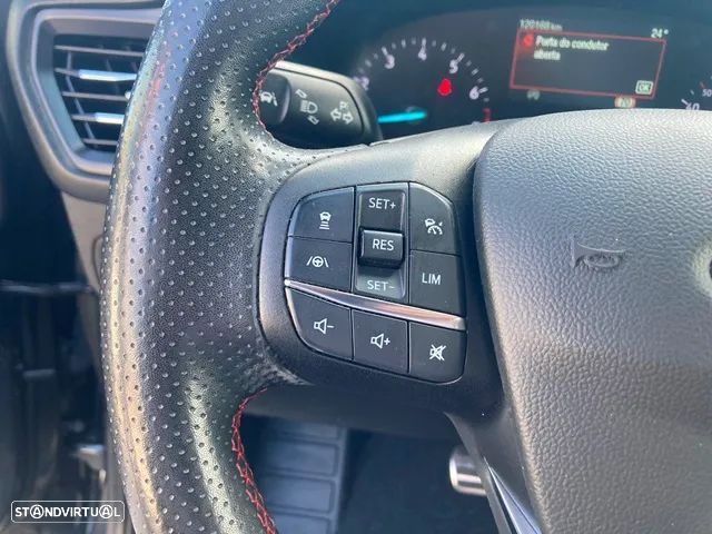 Ford Focus SW 1.0 EcoBoost Hybrid Aut. ST-LINE DESIGN - 20