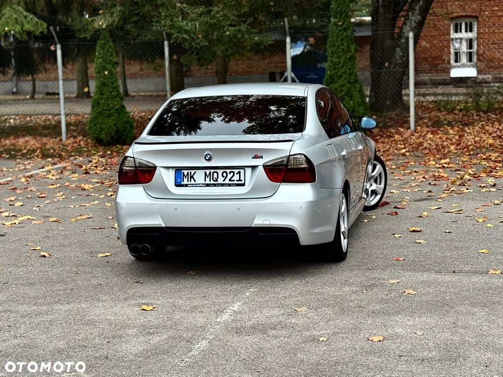 BMW Seria 3 320i - 15