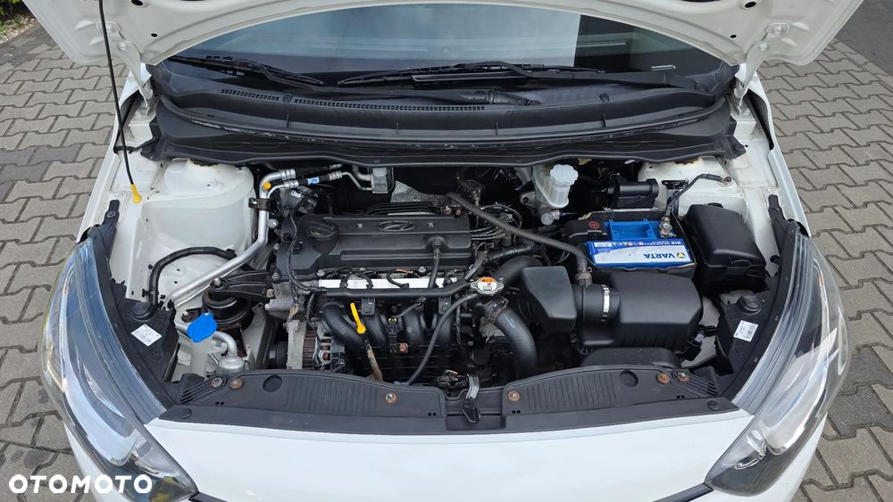 Hyundai i20 1.25 Style - 29