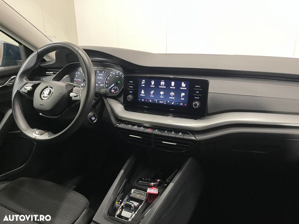 Skoda Octavia 2.0 TDI DSG Ambition - 9