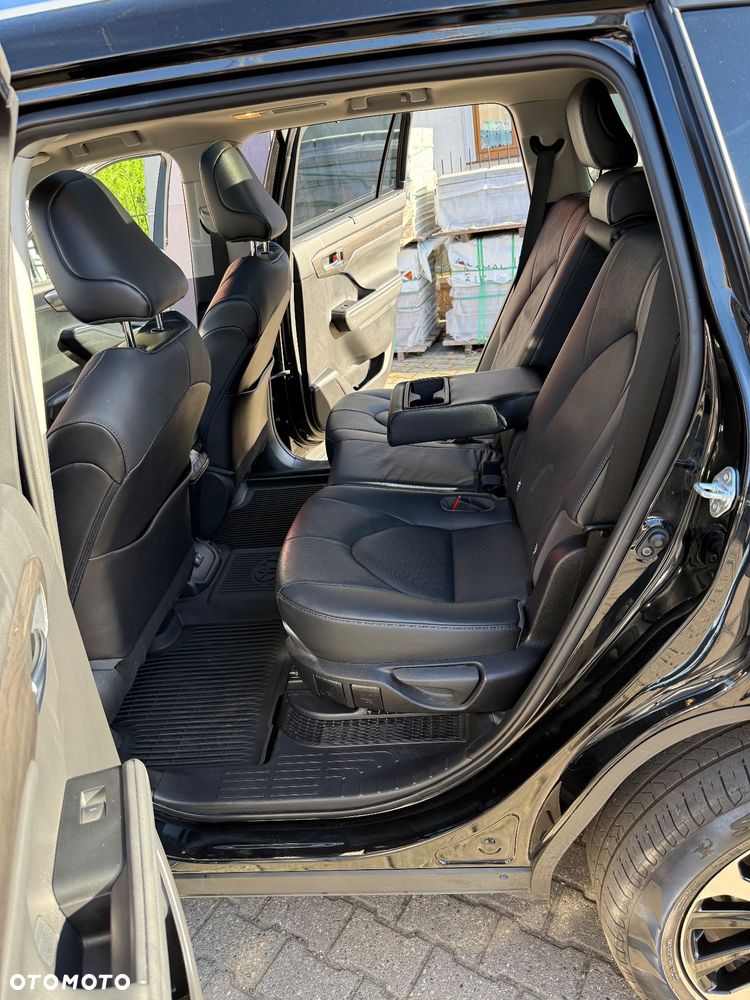 Toyota Highlander 2.5 Hybrid Executive - 28