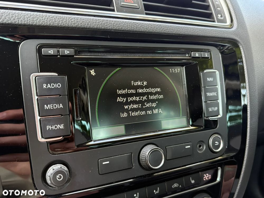 Volkswagen Jetta 1.4 TSI BMT Highline - 20