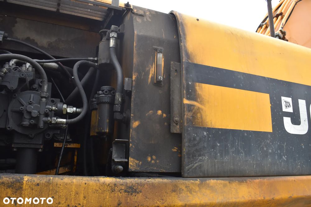 JCB 360 LC - 18