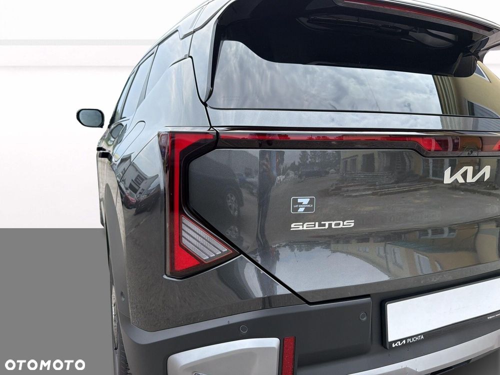 Kia Seltos - 21