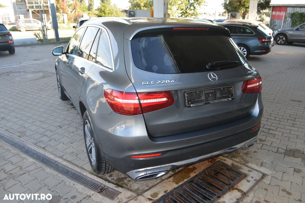 Mercedes-Benz GLC 220 d 4MATIC 9G-TRONIC - 6