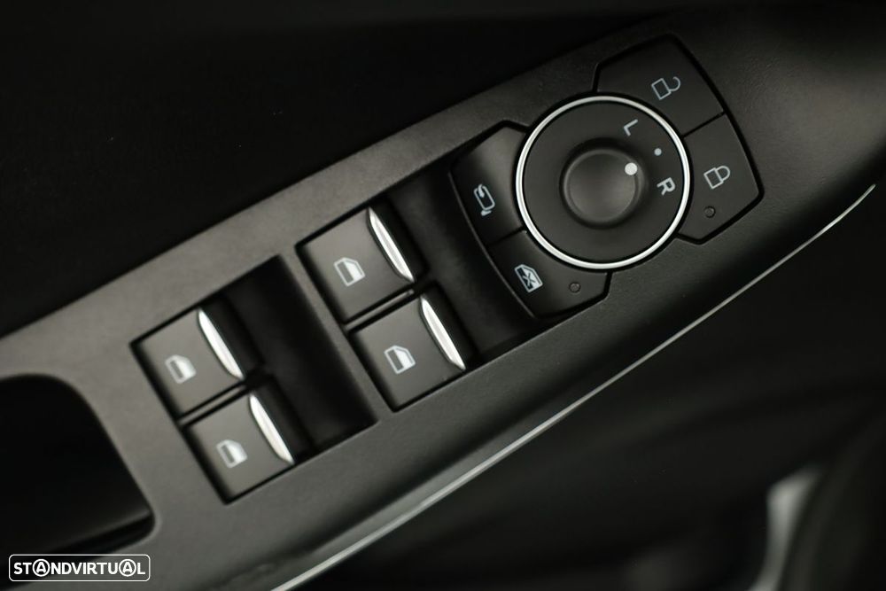 Ford Puma 1.0 EcoBoost MHEV Titanium - 18