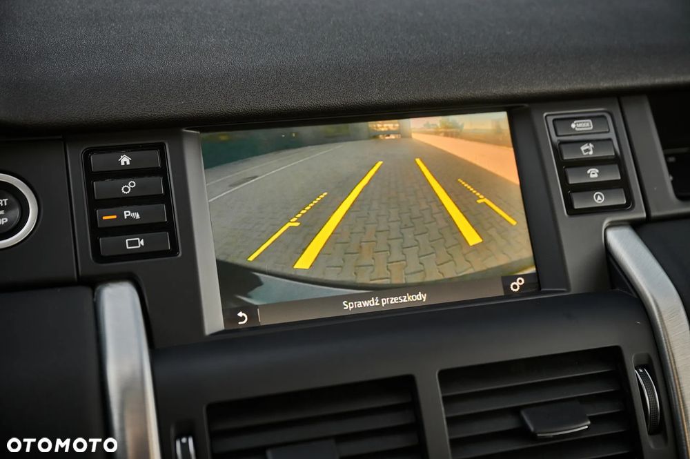 Land Rover Discovery Sport D180 HSE - 37