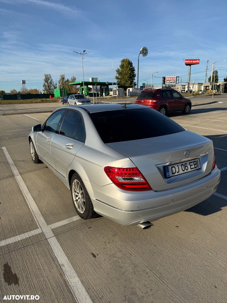 Mercedes-Benz C 220 CDI BlueEFFICIENCY - 5
