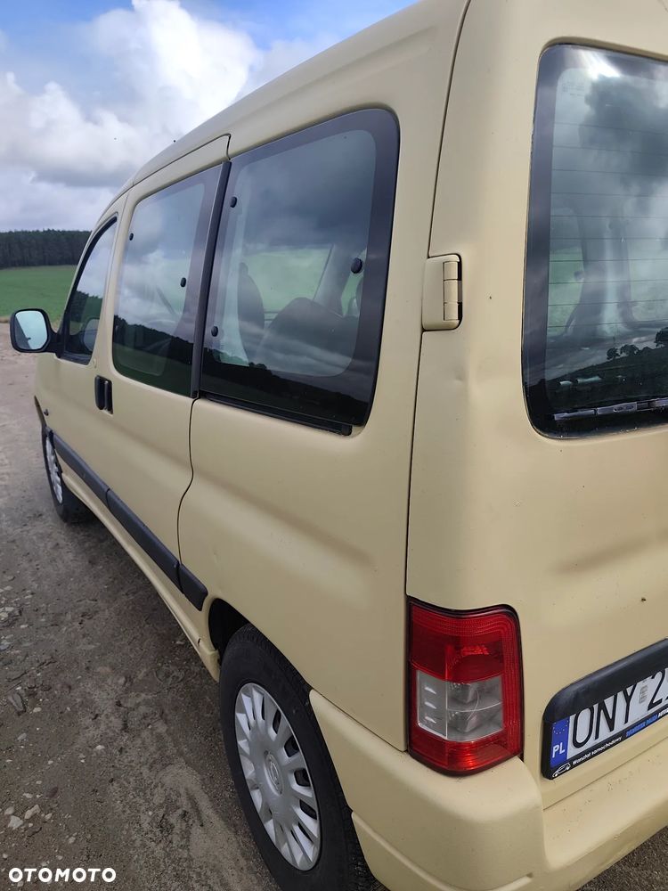 Peugeot Partner - 8