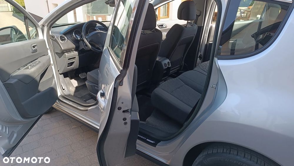 Peugeot 3008 e-HDi FAP 115 EGS6 Stop&Start Active - 20