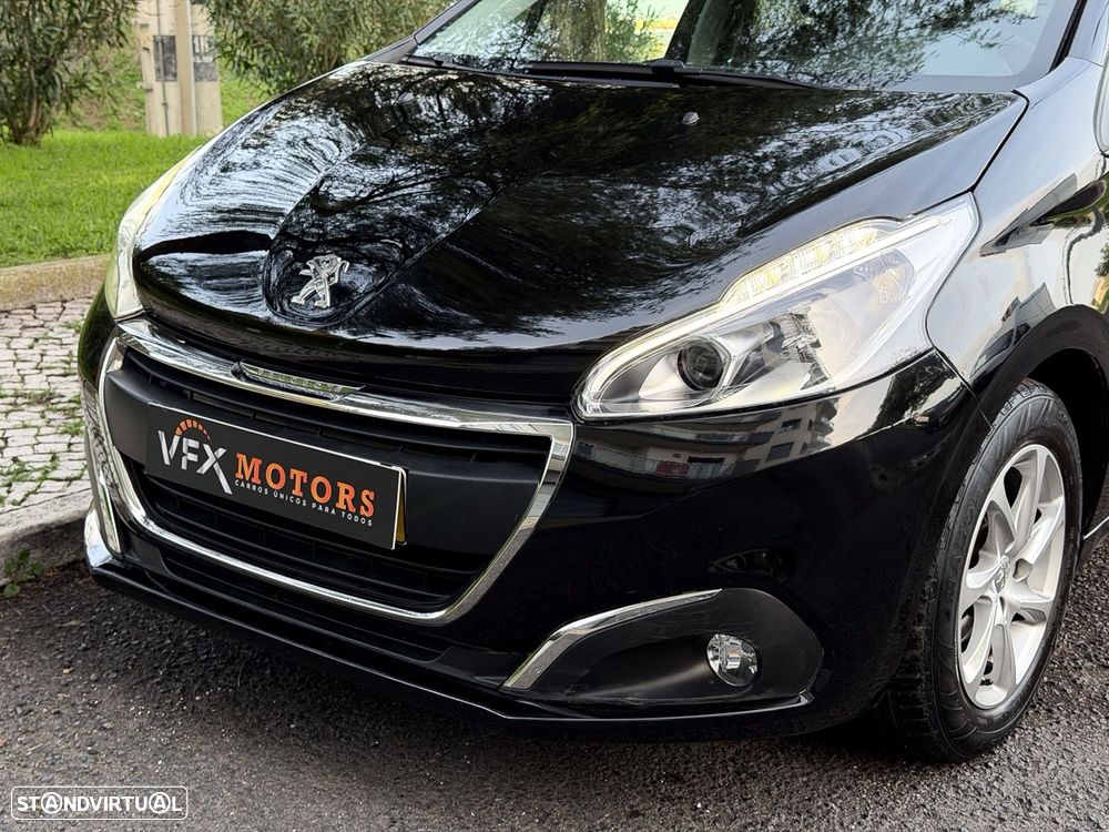 Peugeot 208 1.2 PureTech Style - 17