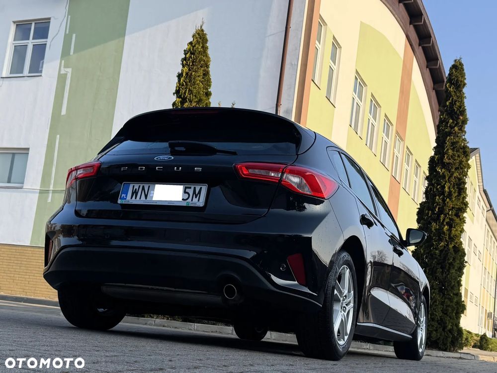 Ford Focus 1.0 EcoBoost Trend Edition - 35