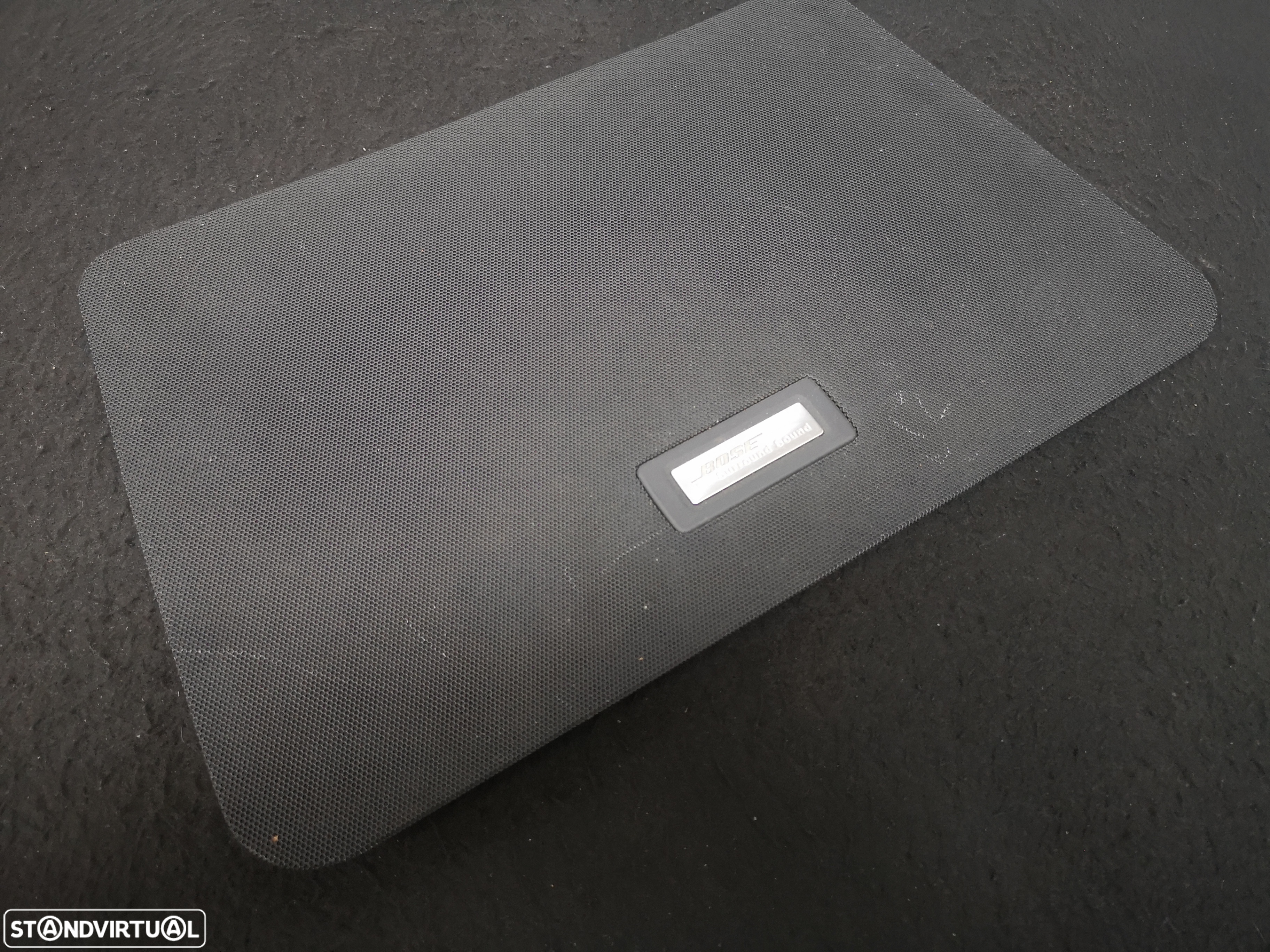 Tampa  coluna de som SUBWOOFER  da chapaleira originais BOSE Audi a8 d3 4e0 2003-2009 - 2
