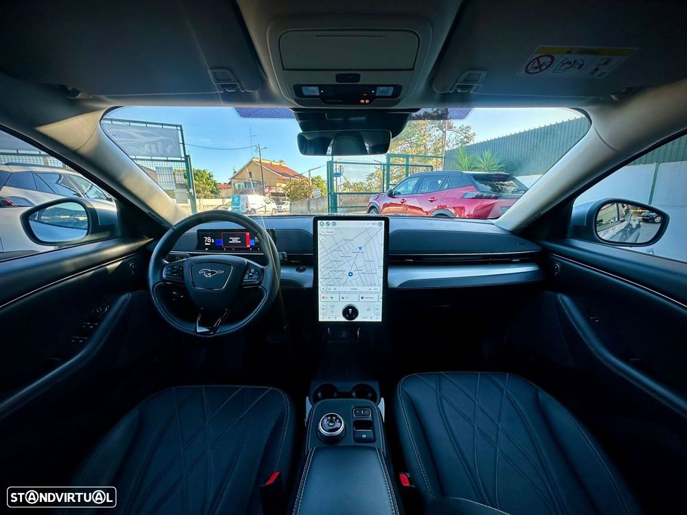 Ford Mustang Mach-E Premium AWD - 11