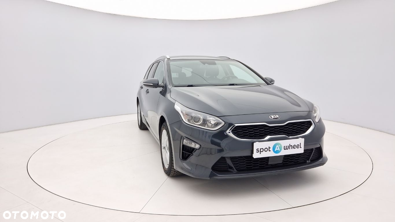 Kia Ceed - 3