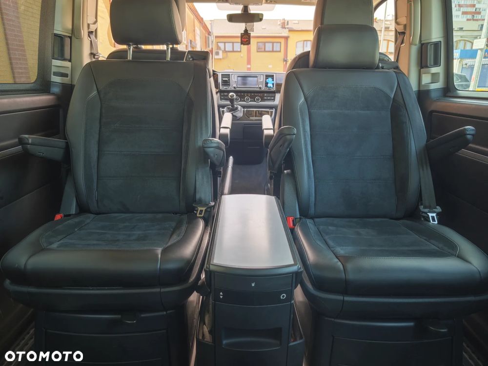 Volkswagen Multivan 2.0 BiTDI L1 Highline 4Motion - 31