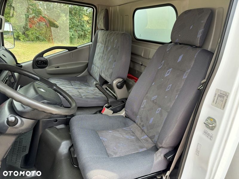 Renault MAXITY - 9