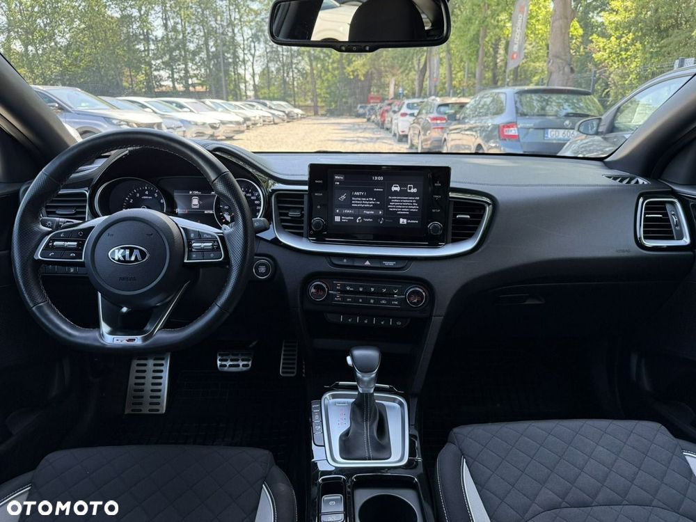 Kia ProCeed 1.4 T-GDI GT Line DCT - 17
