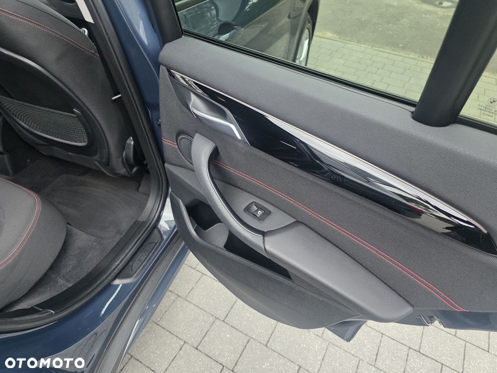 BMW X1 xDrive20d Sport Line - 18