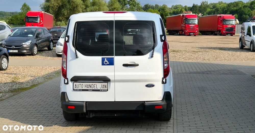 Ford Transit Connect - 13