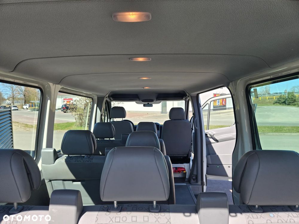 Volkswagen Crafter - 11