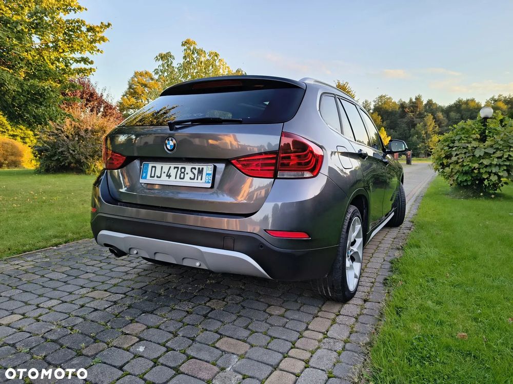BMW X1 xDrive18d - 26