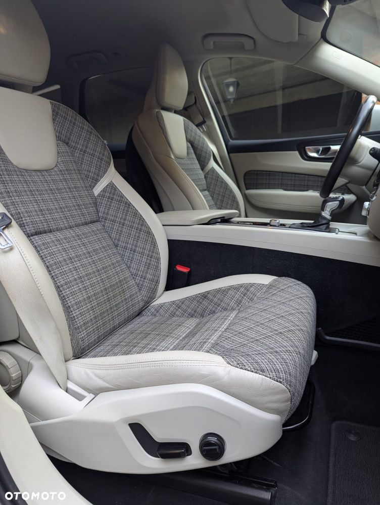 Volvo XC 60 2020