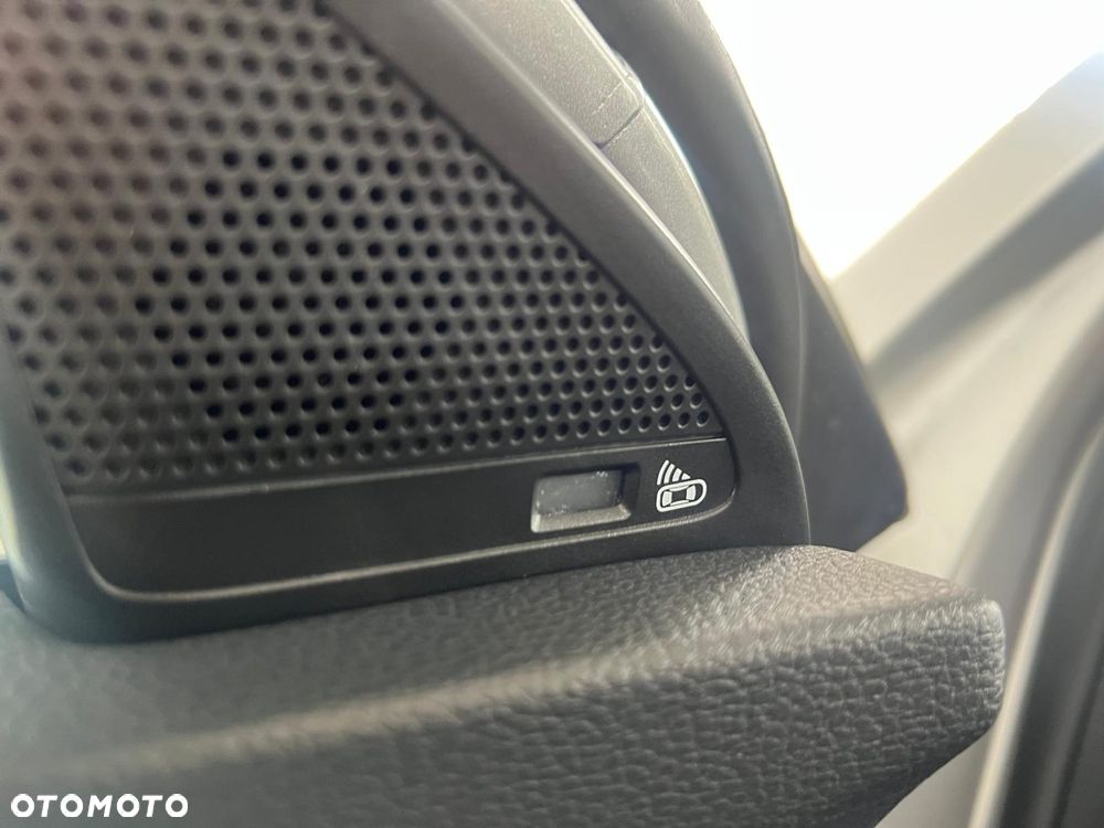 MG HS 1.5 T-GDI Excite DCT - 29