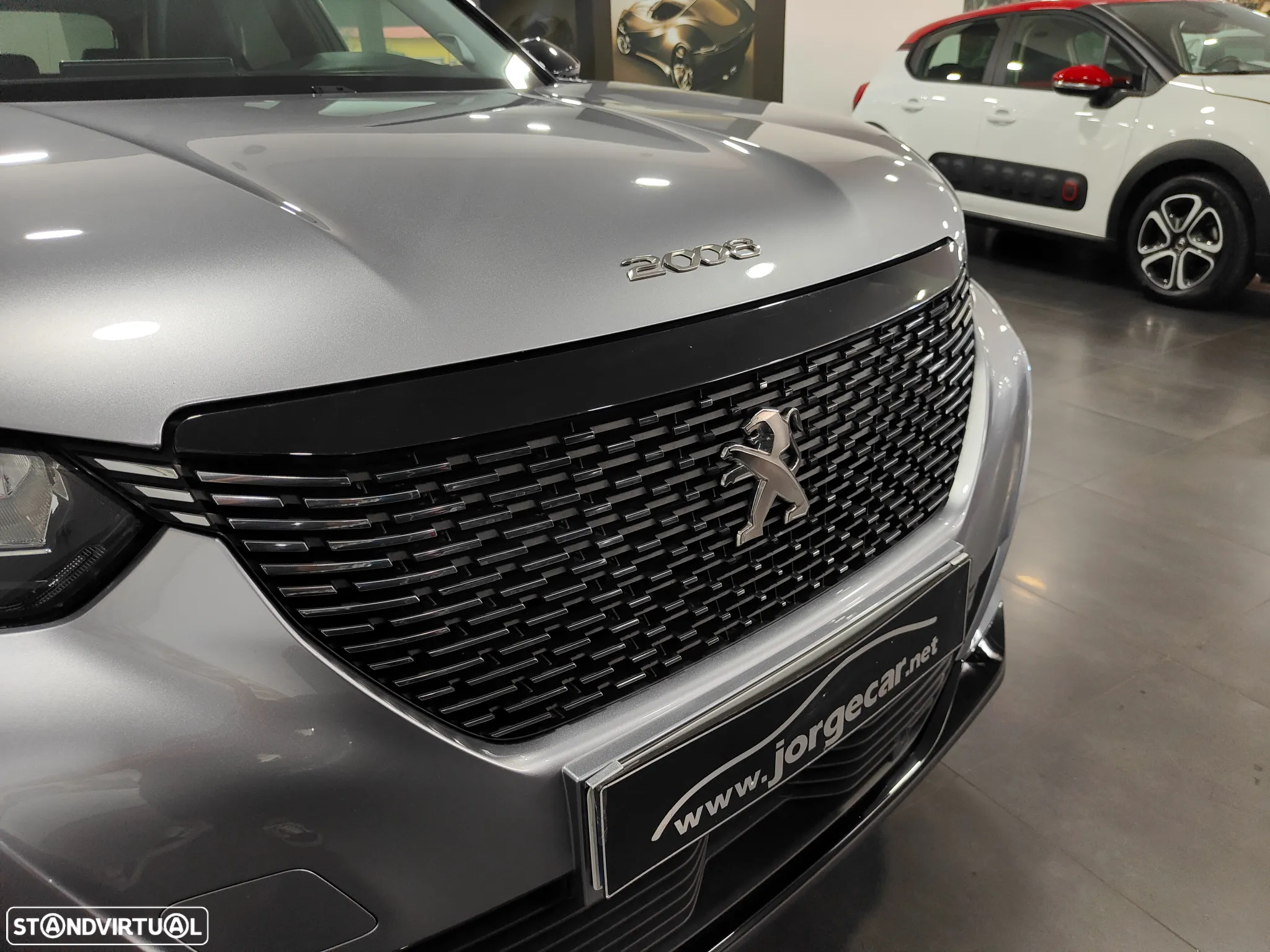 Peugeot 2008 1.2 PureTech Allure - 12