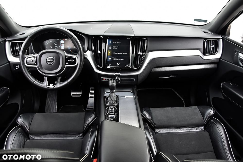 Volvo XC 60 D4 R-Design - 21