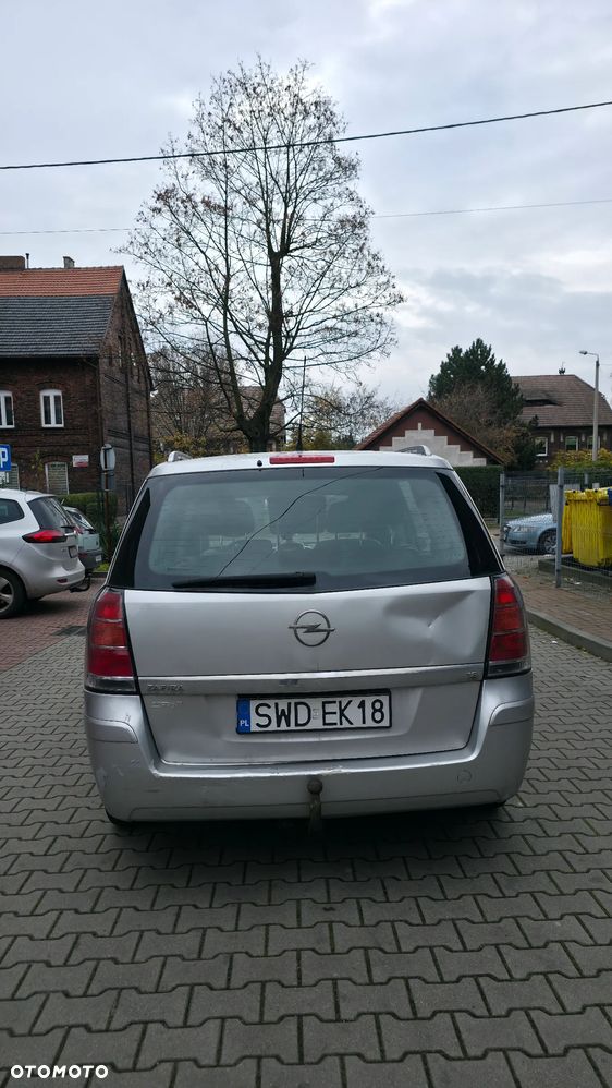 Opel Zafira 1.8 - 4