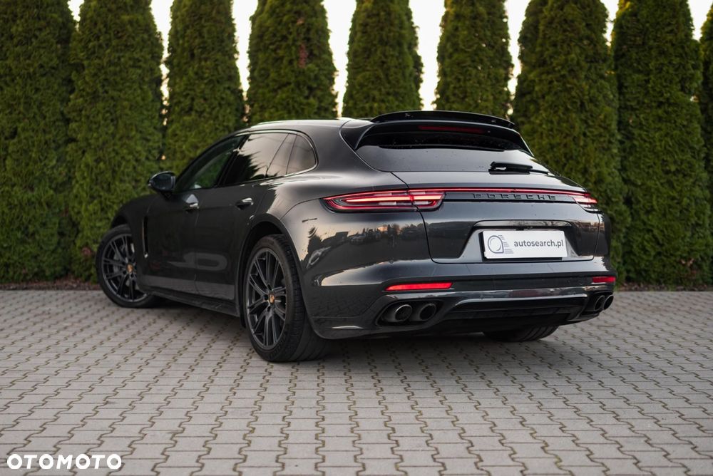 Porsche Panamera - 7