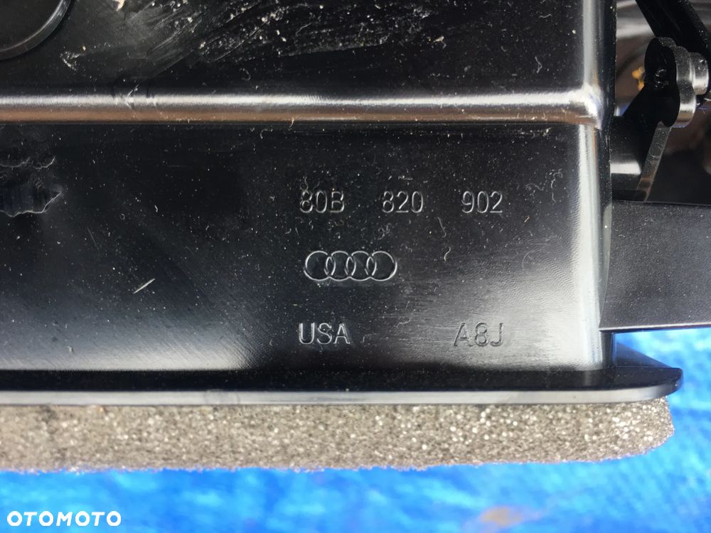 Audi Q5 80A Kratka Nawiewu Środkowa Prawa Ambiente  2017r - 8