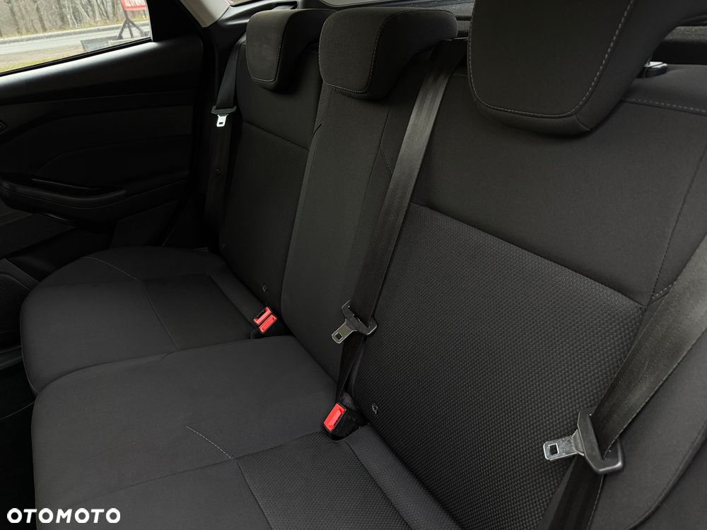 Ford Focus 1.0 EcoBoost Titanium - 11