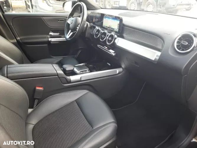 Mercedes-Benz GLB 200 Aut. - 13