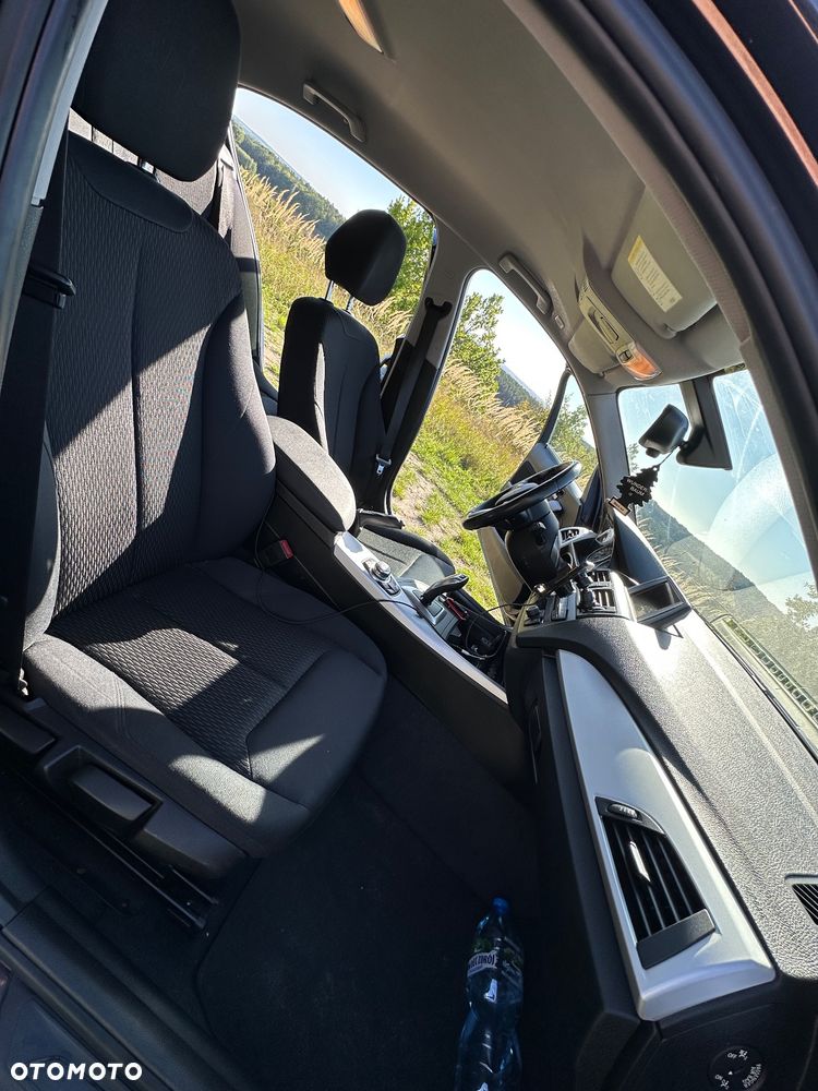 BMW Seria 1 118d - 10