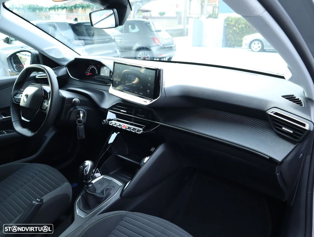 Peugeot 208 1.2 PureTech Active - 18