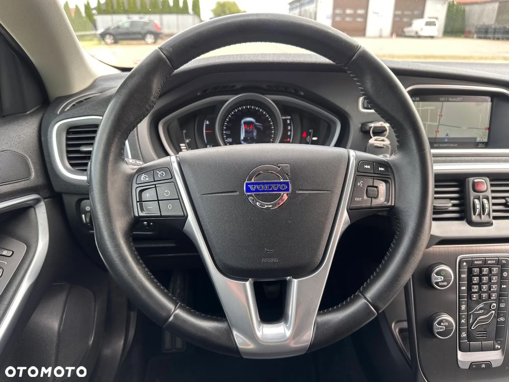 Volvo V40 - 34