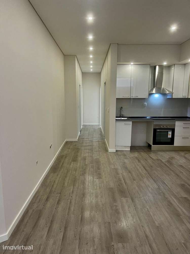 NOVO PREÇO 235.000 antes 249.000 -6% ApartamentoT2 93m2 pronto habitar - Grande imagem: 2/38