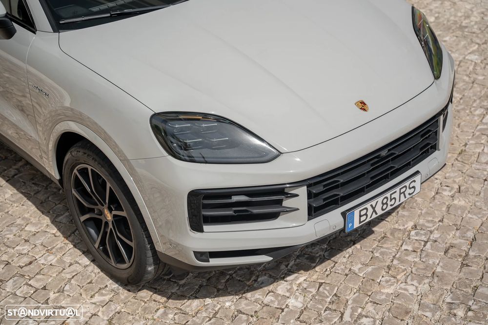 Porsche Cayenne E-Hybrid - 12