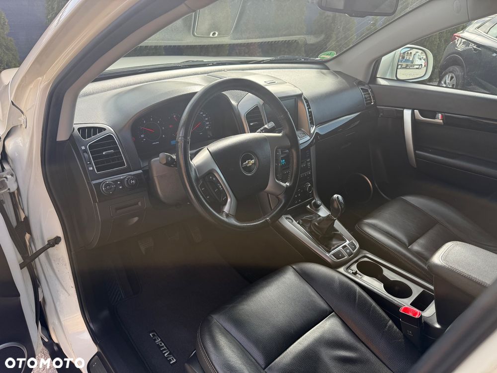 Chevrolet Captiva 2.2 TD AWD LTZ - 21