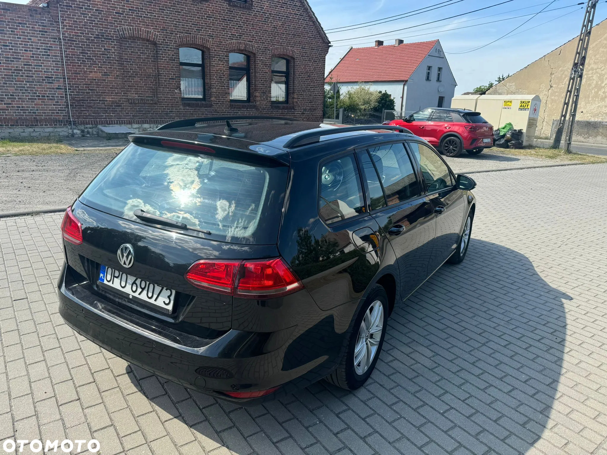 Volkswagen Golf Variant 1.6 TDI BlueMotion Comfortline - 8