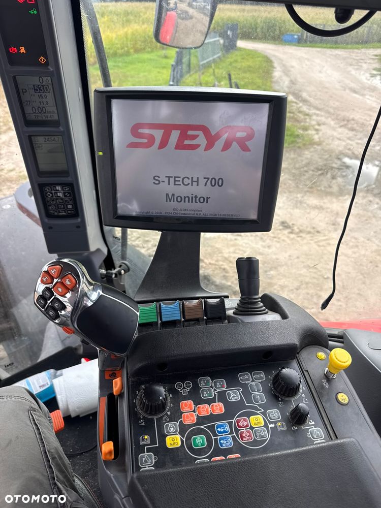 Steyer Terrus 6270 CVT - 4