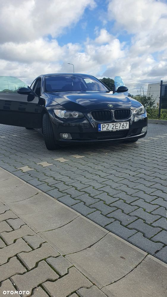 BMW Seria 3 325i - 9