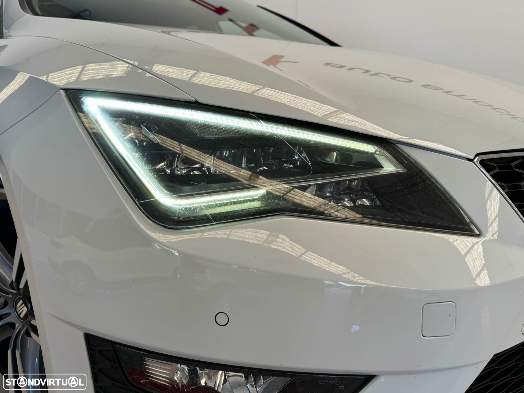 SEAT Leon 2.0 TDI FR S/S - 6