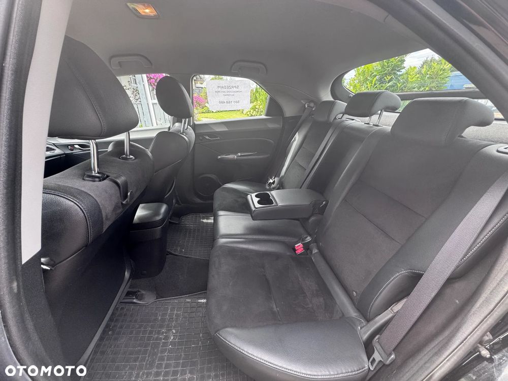 Honda Civic 1.8i-VTEC Automatik Executive - 8