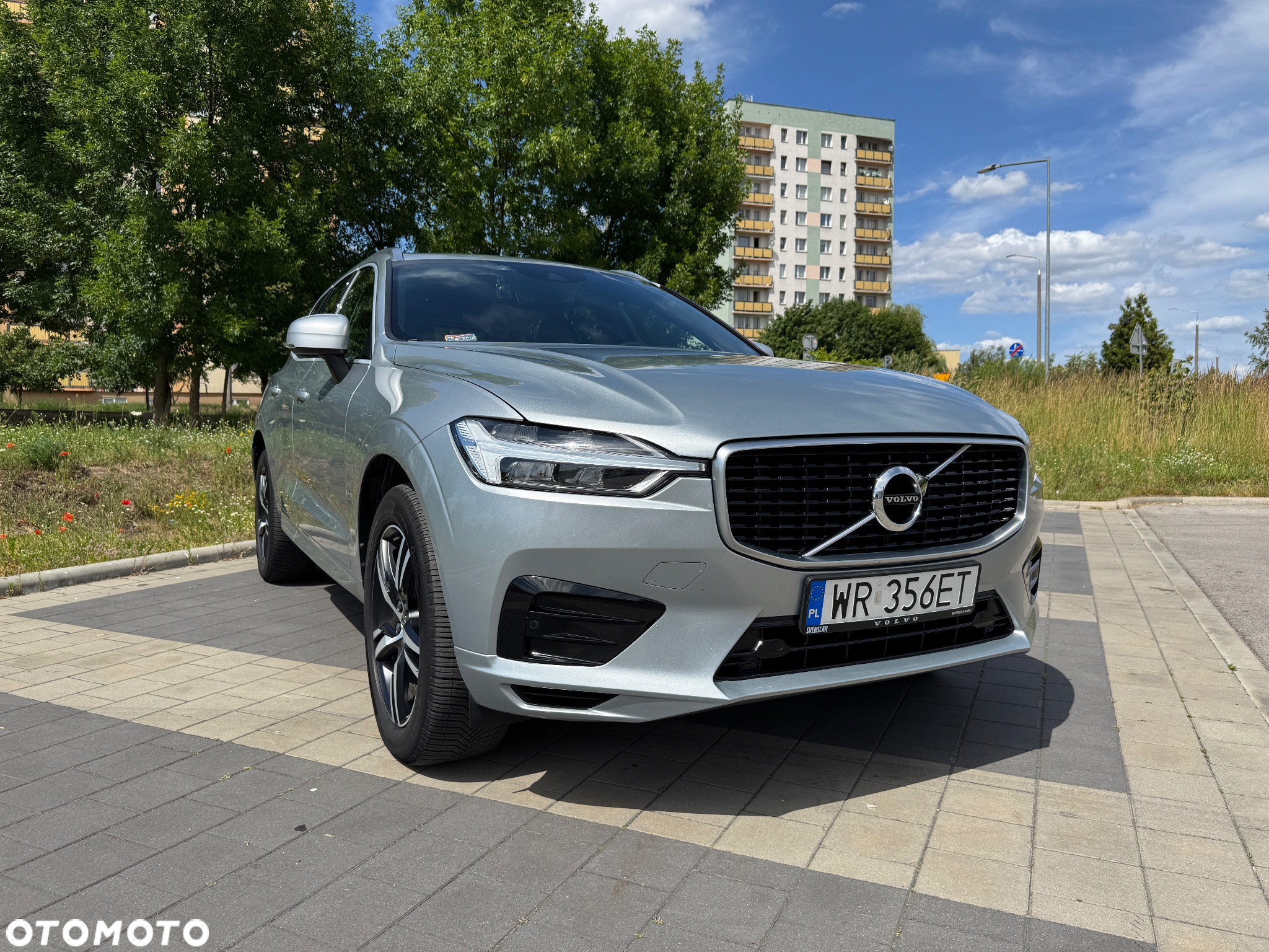 Volvo XC 60 D5 AWD R-Design - 12